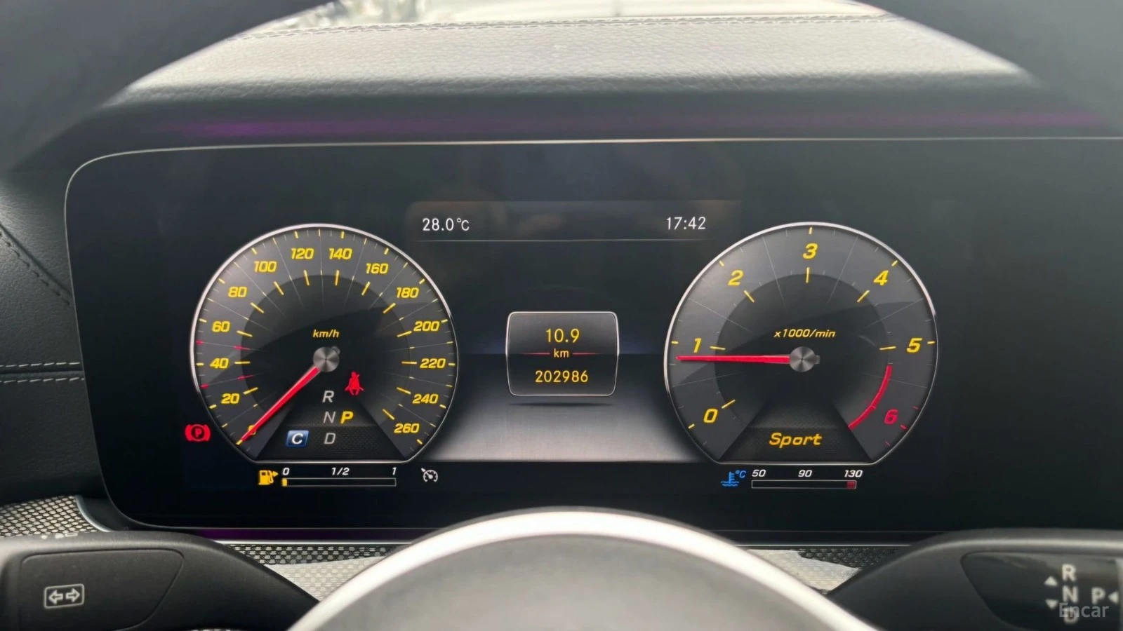 Mercedes-Benz CLS 300 AMG-LINE* BURMESTER* ПОДГРЕВ* КАМЕРА* HUD* , снимка 7 - Автомобили и джипове - 55571698