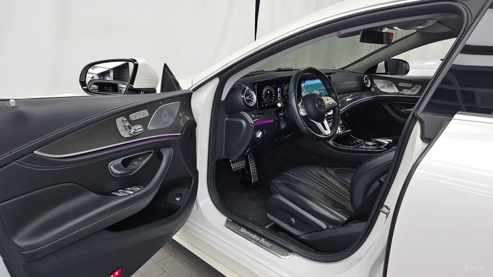 Mercedes-Benz CLS 300 AMG-LINE* BURMESTER* ПОДГРЕВ* КАМЕРА* HUD* , снимка 9 - Автомобили и джипове - 55571698