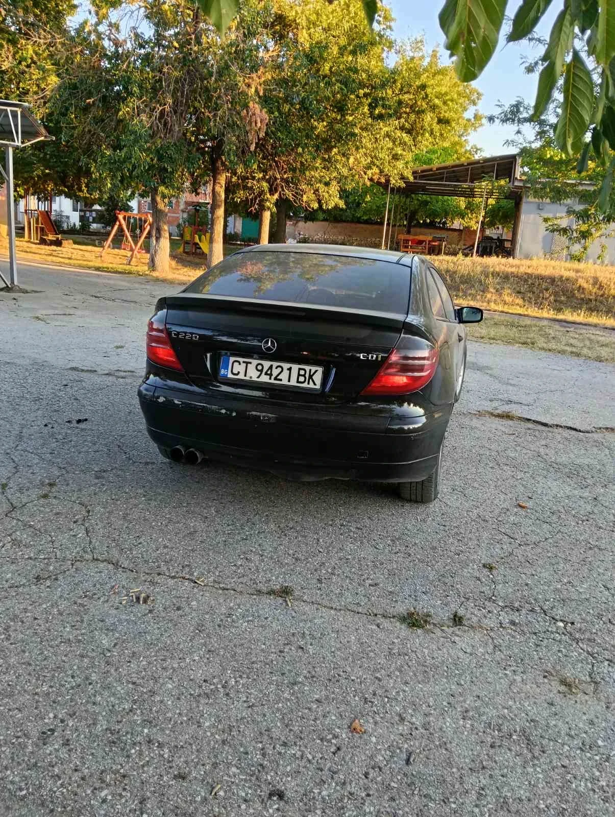 Mercedes-Benz C 220, снимка 4 - Автомобили и джипове - 55720752