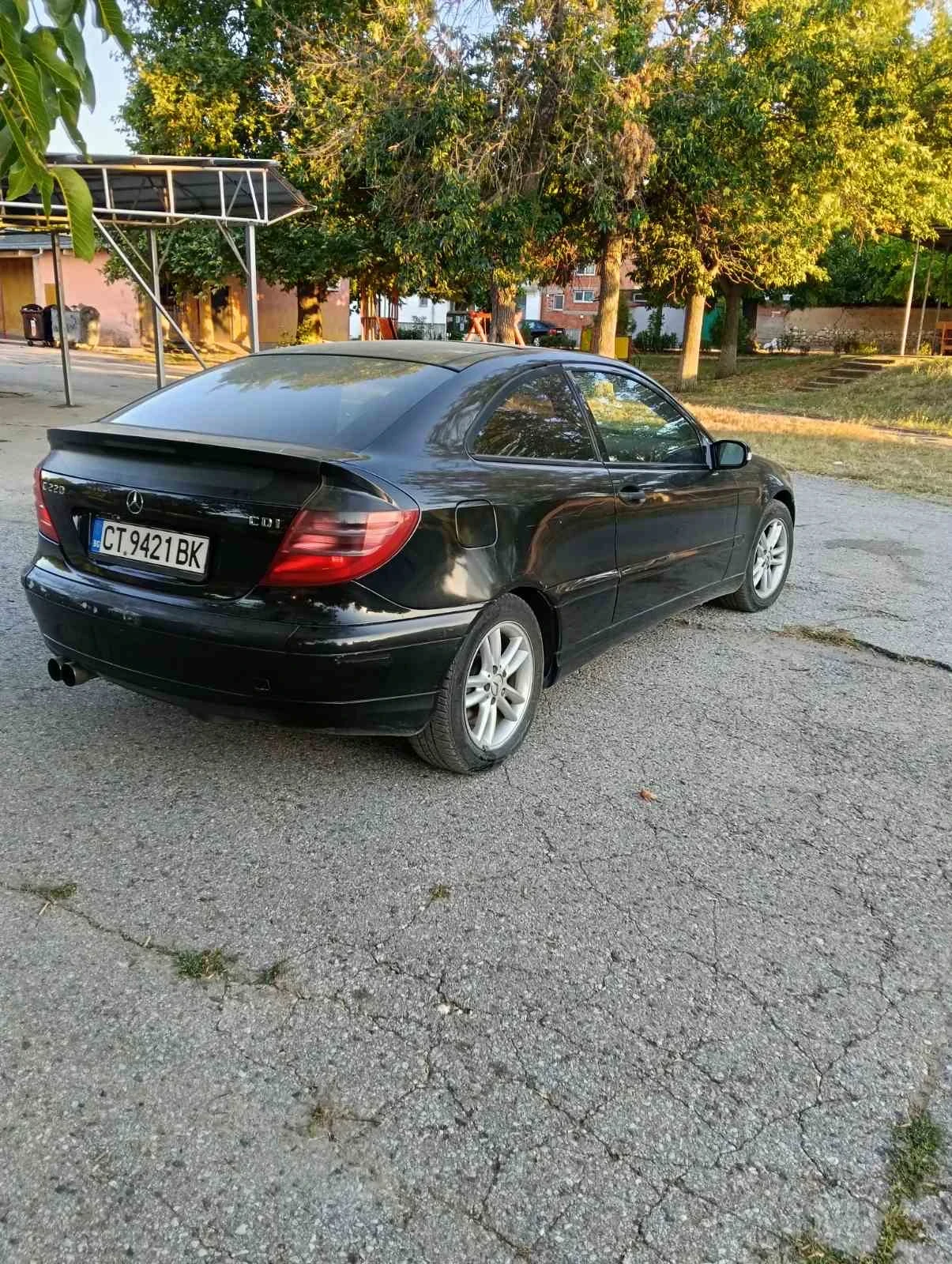 Mercedes-Benz C 220, снимка 3 - Автомобили и джипове - 55720752