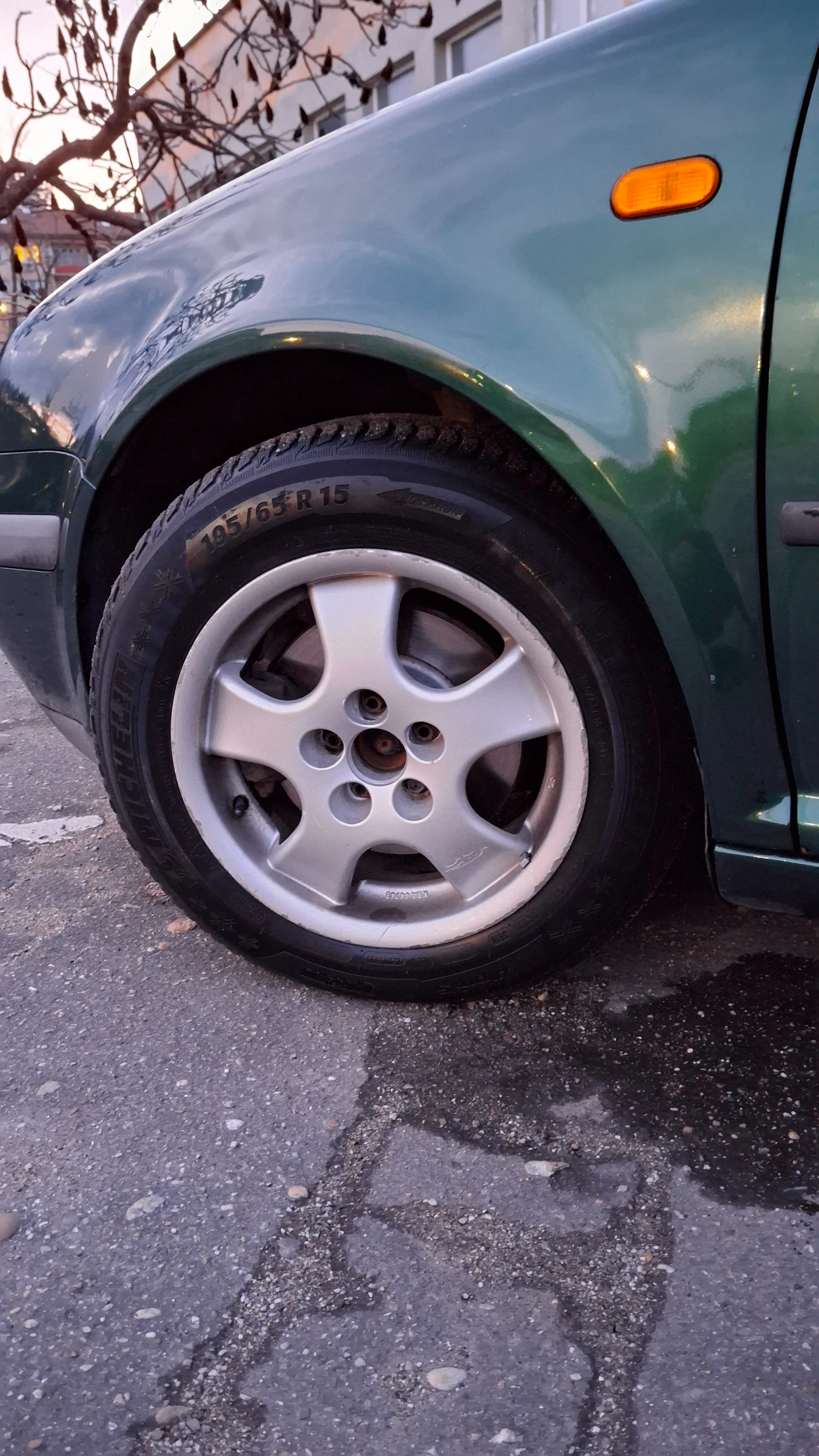 VW Golf Хечбек, снимка 4 - Автомобили и джипове - 55904439