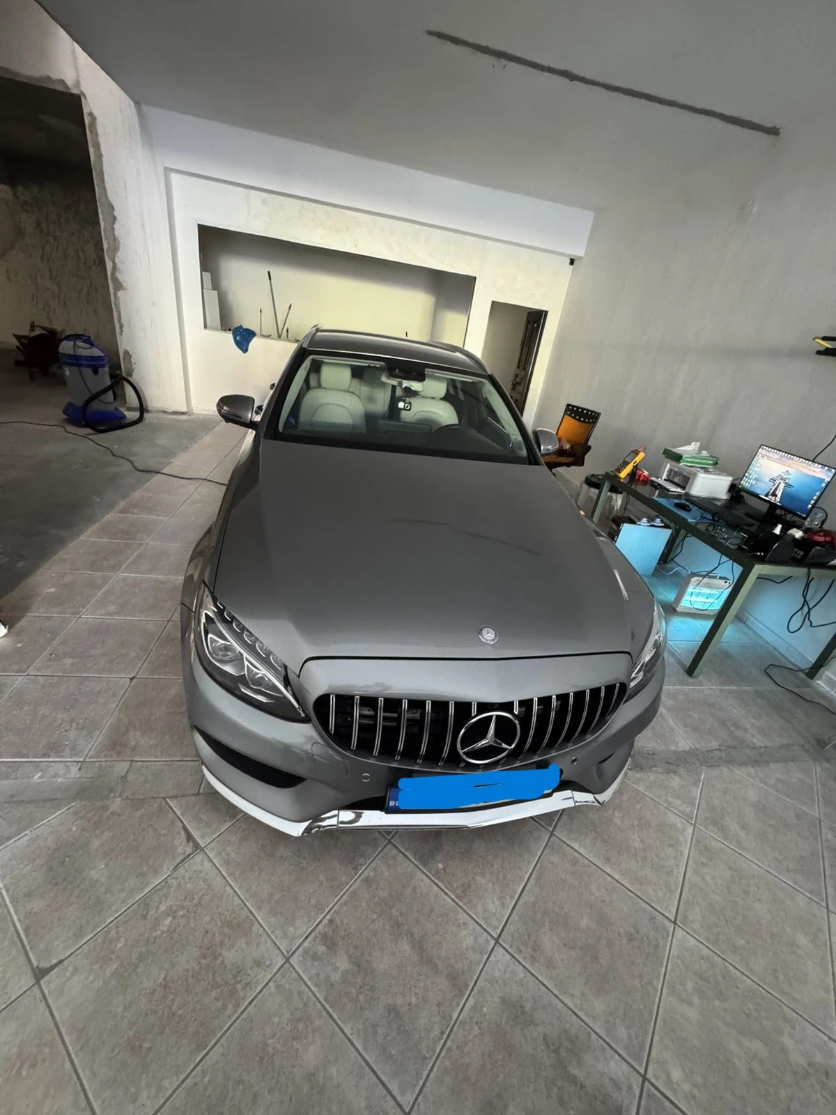 Mercedes-Benz C 220, снимка 4 - Автомобили и джипове - 55927130