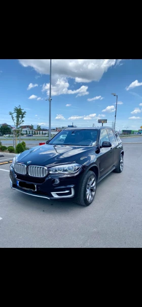 Обява за продажба на BMW X5 BMW X5 M40d* FULL* 360* B&O* Pano* 3xTV* DISTR*  ~51 900 лв. - изображение 1