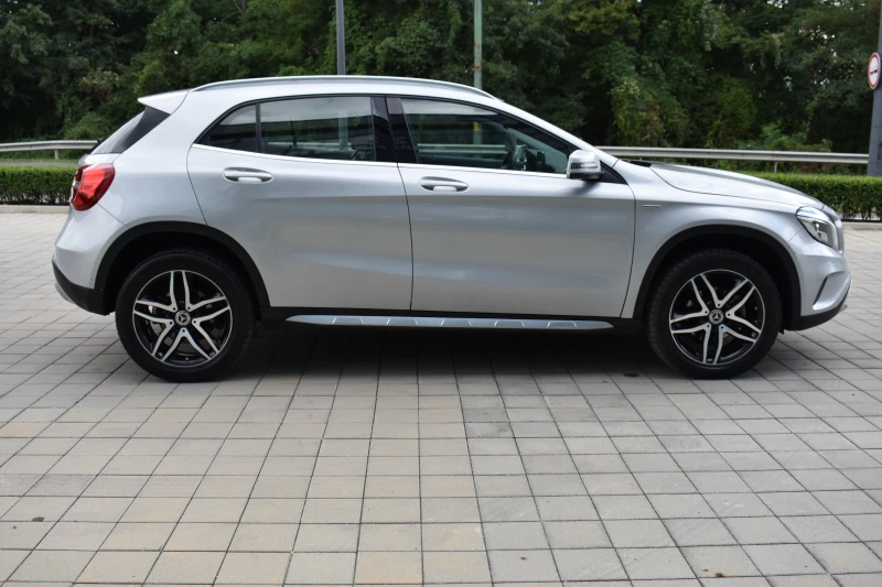 Mercedes-Benz GLA 200 EDITION = EURO6= 55000km= ТОП!!!, снимка 6 - Автомобили и джипове - 46828158