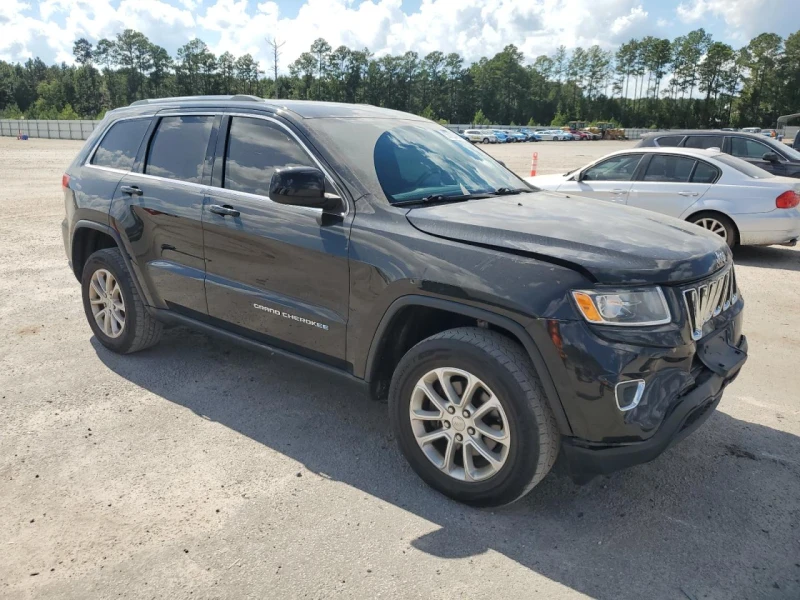 Jeep Grand cherokee Laredo / Keyless Go / Bluetooth / 4x4 / Кожа / , снимка 3 - Автомобили и джипове - 52490310