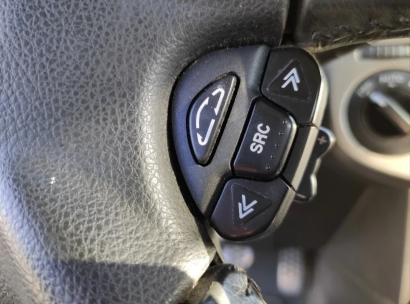 Nissan X-trail 2.5 Benzin/Gas, снимка 7 - Автомобили и джипове - 53237631