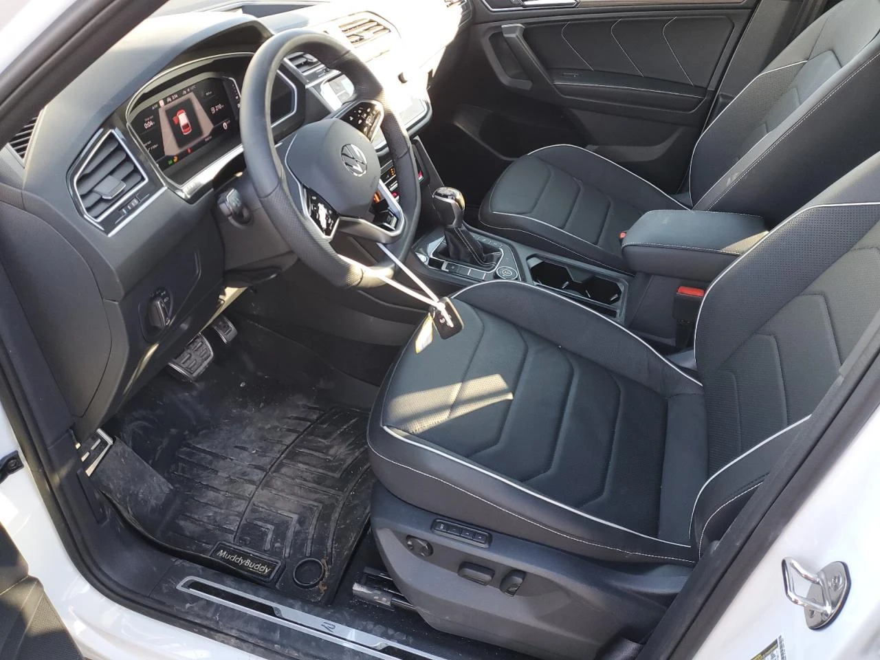 VW Tiguan SEL R-LINE BLACK/FULL/ПАНО/КЛИП НА МОТОРА - изображение 7