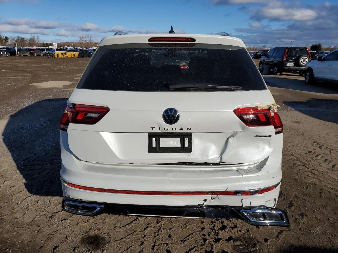 VW Tiguan SEL R-LINE BLACK/FULL/ПАНО/КЛИП НА МОТОРА - изображение 5