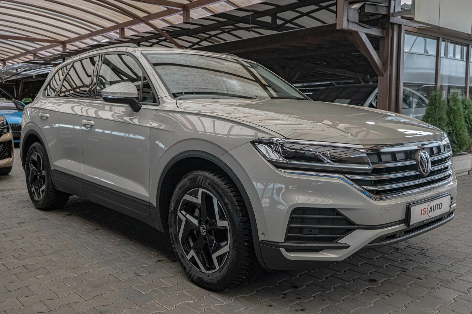 VW Touareg 3.0TDI/4Motion/Virtual/Камера/Подгрев - изображение 2
