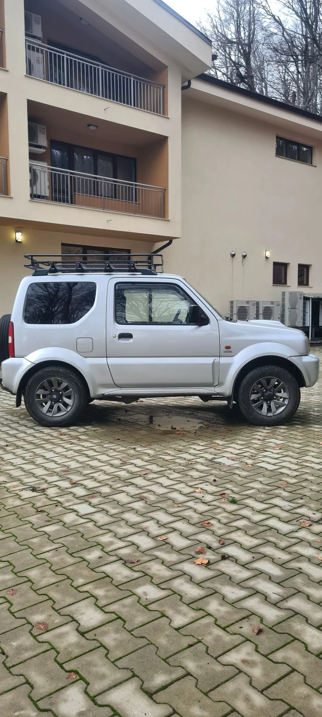 Suzuki Jimny 1.5DCI - изображение 2