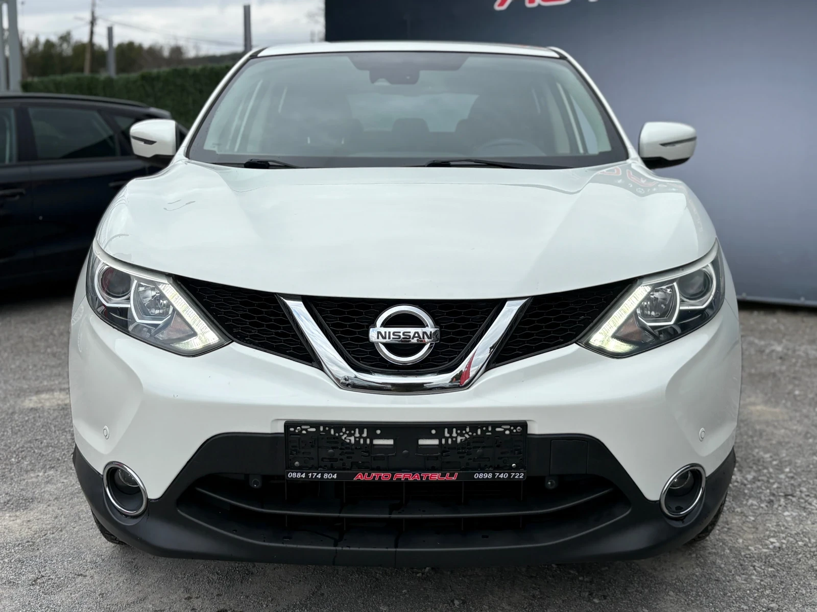 Nissan Qashqai 1.6DCI* TEKNA* ЛИЗИНГ БЕЗ ДОКАЗАН ДОХОД* БАРТЕР* , снимка 2 - Автомобили и джипове - 54053902