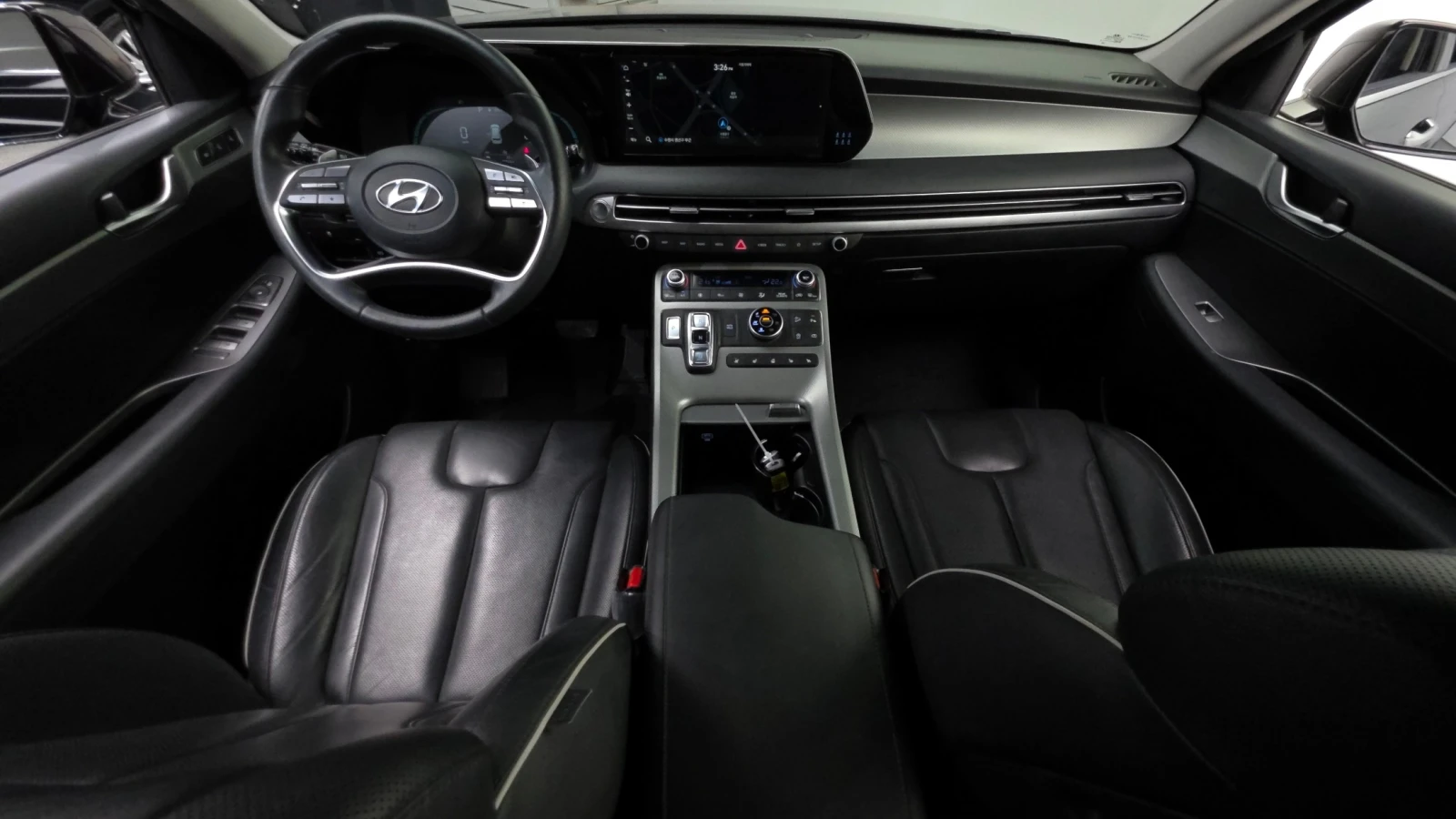 Hyundai Palisade 3.8 4WD Exclusive| 360 CAM| DISTRONIC| VENTILATED, снимка 6 - Автомобили и джипове - 54681795