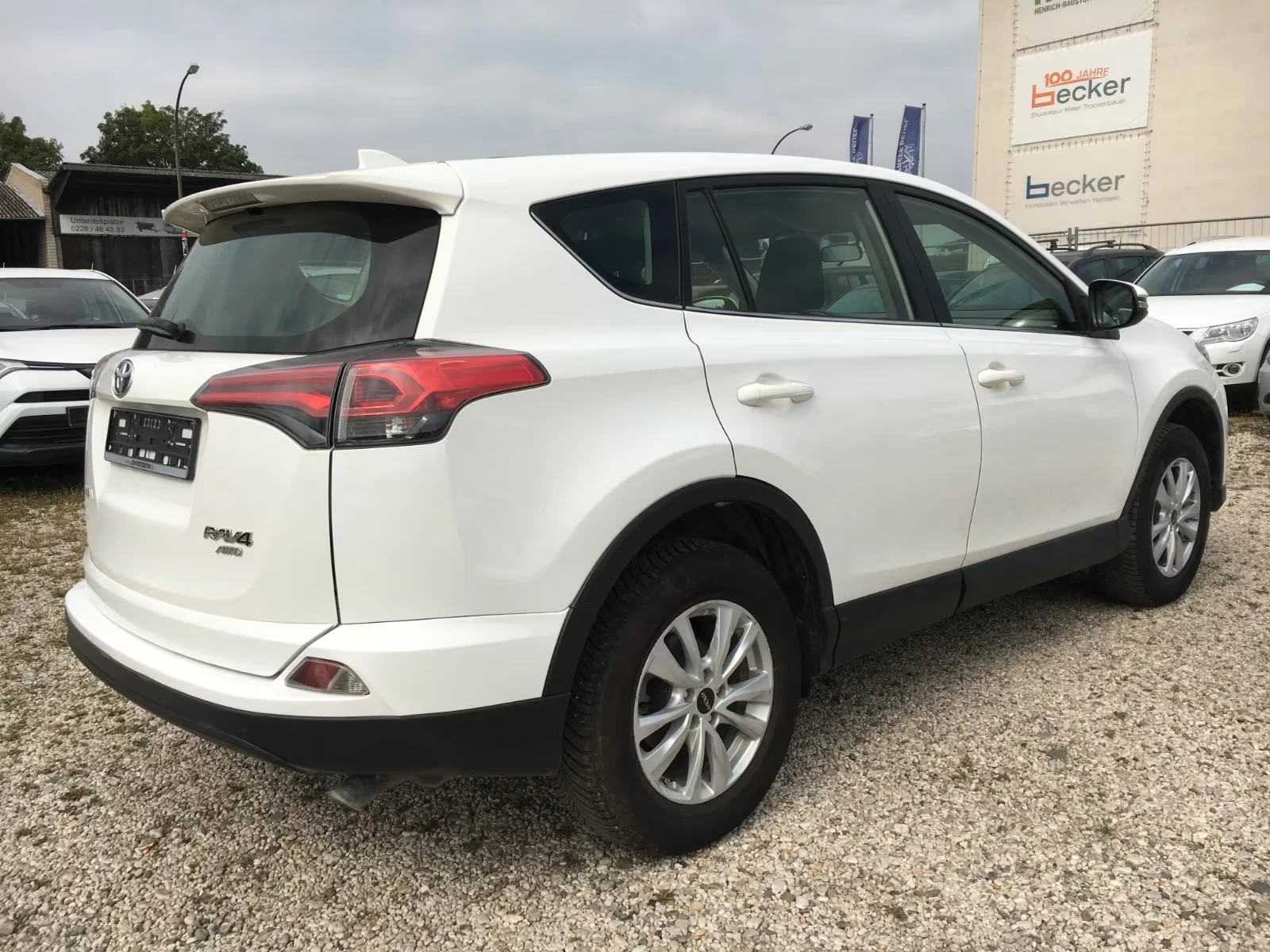 Toyota Rav4 2.0VVТ-i/4x4 152кс 112000км EURO6 ТОП СЪСТОЯНИЕ, снимка 4 - Автомобили и джипове - 54750980