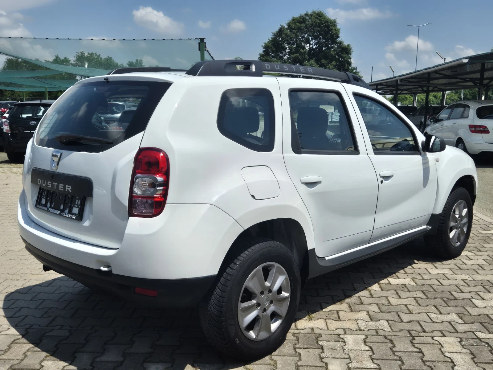 Dacia Duster 1.5 диз. 109к.с., снимка 7 - Автомобили и джипове - 54815724