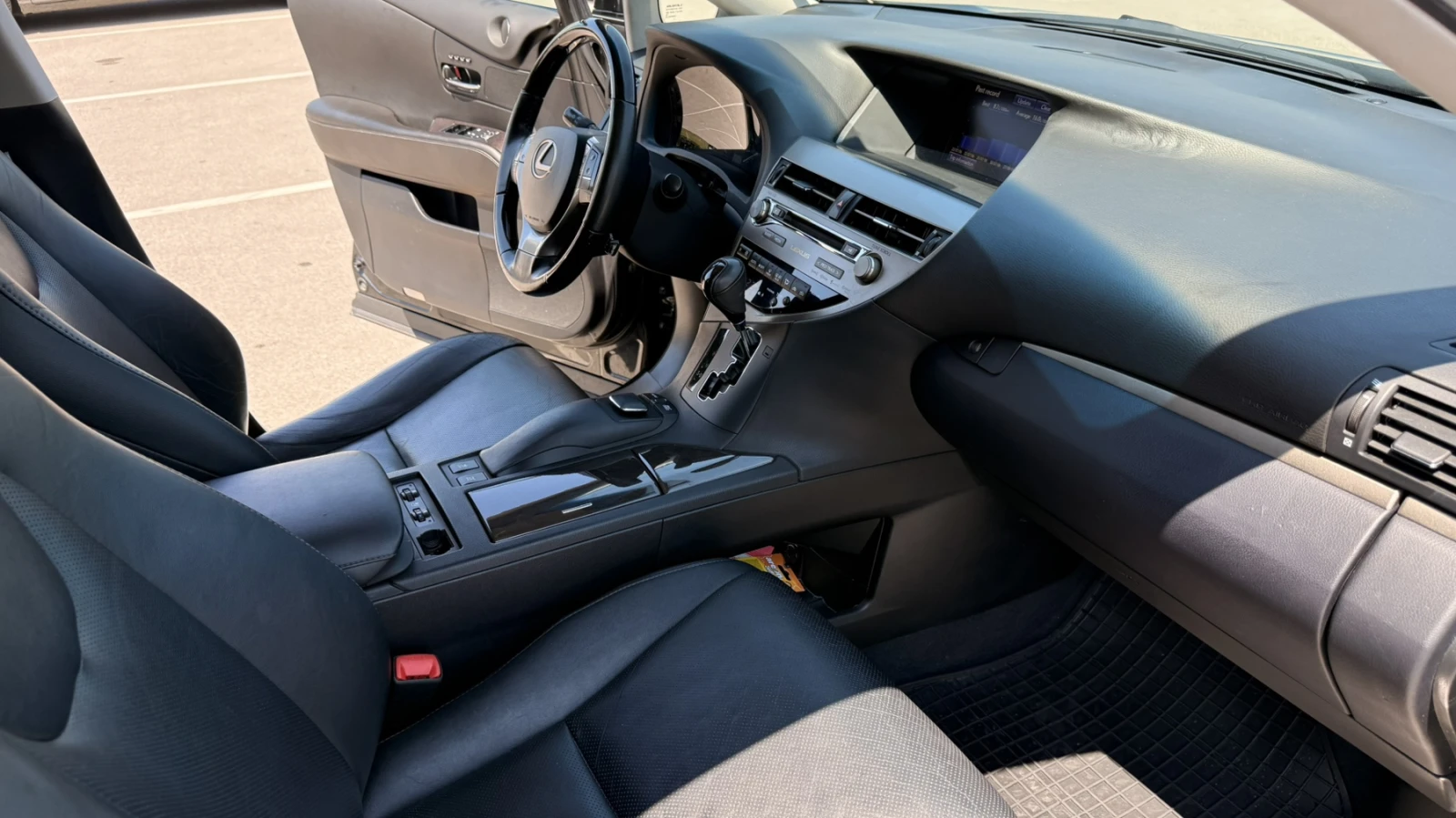 Lexus RX 350, снимка 11 - Автомобили и джипове - 54828569