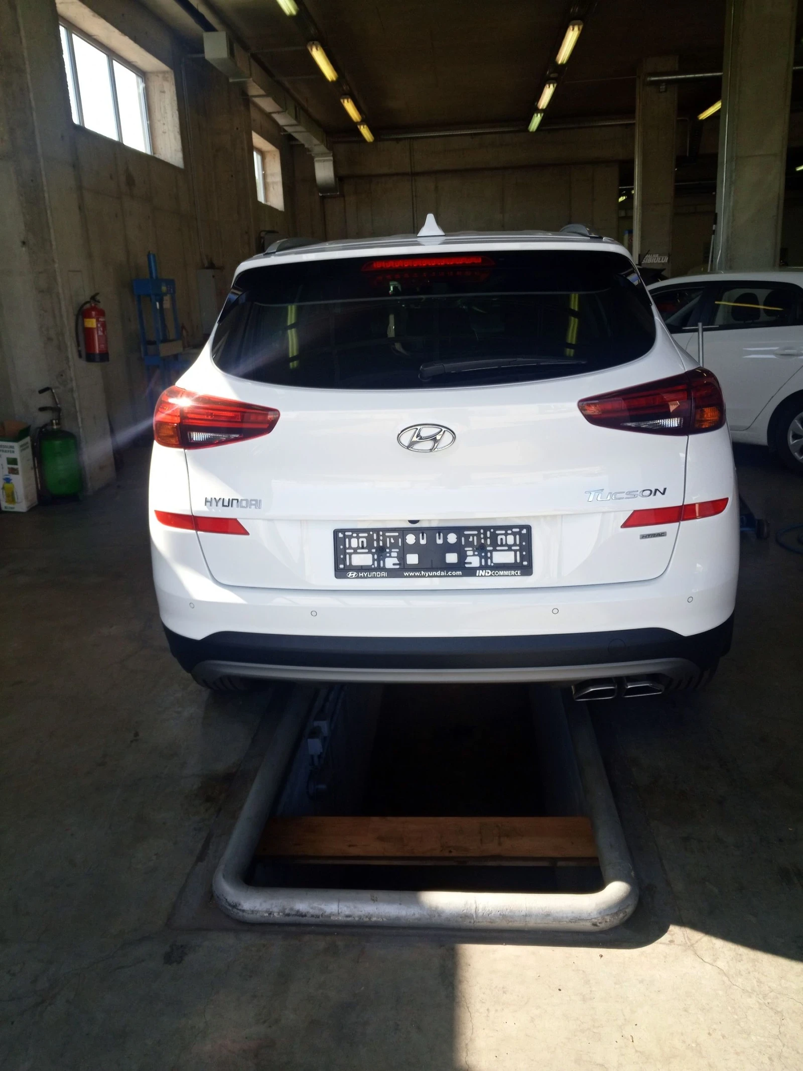 Hyundai Tucson, снимка 4 - Автомобили и джипове - 55024368