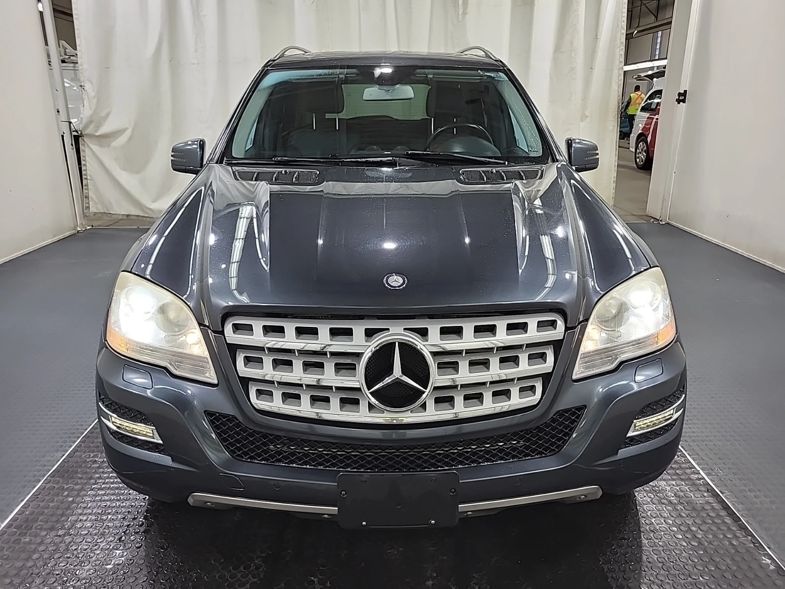 Mercedes-Benz ML 350 BlueTEC* CARFAX* АВТОКРЕДИТ * , снимка 5 - Автомобили и джипове - 56116668