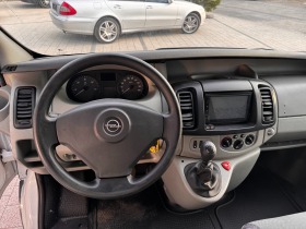 Opel Vivaro 2.0CDTI Климатик , снимка 12 - Бусове и автобуси - 42795396