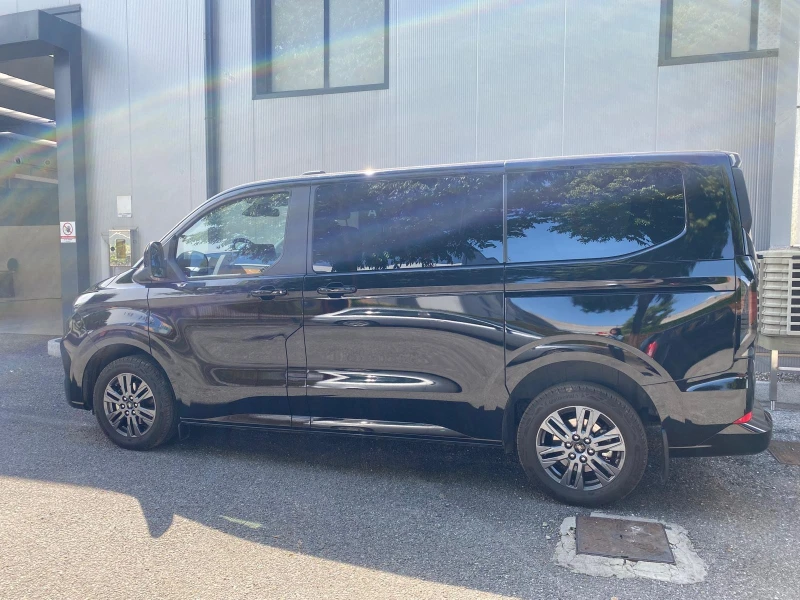 Ford Tourneo 2.0tdi AVTOMAT/LUXURY, снимка 3 - Бусове и автобуси - 52422511