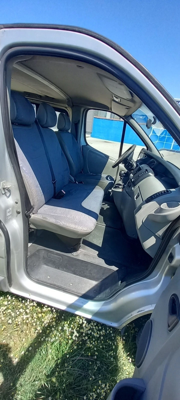 Renault Trafic, снимка 5 - Бусове и автобуси - 47326110