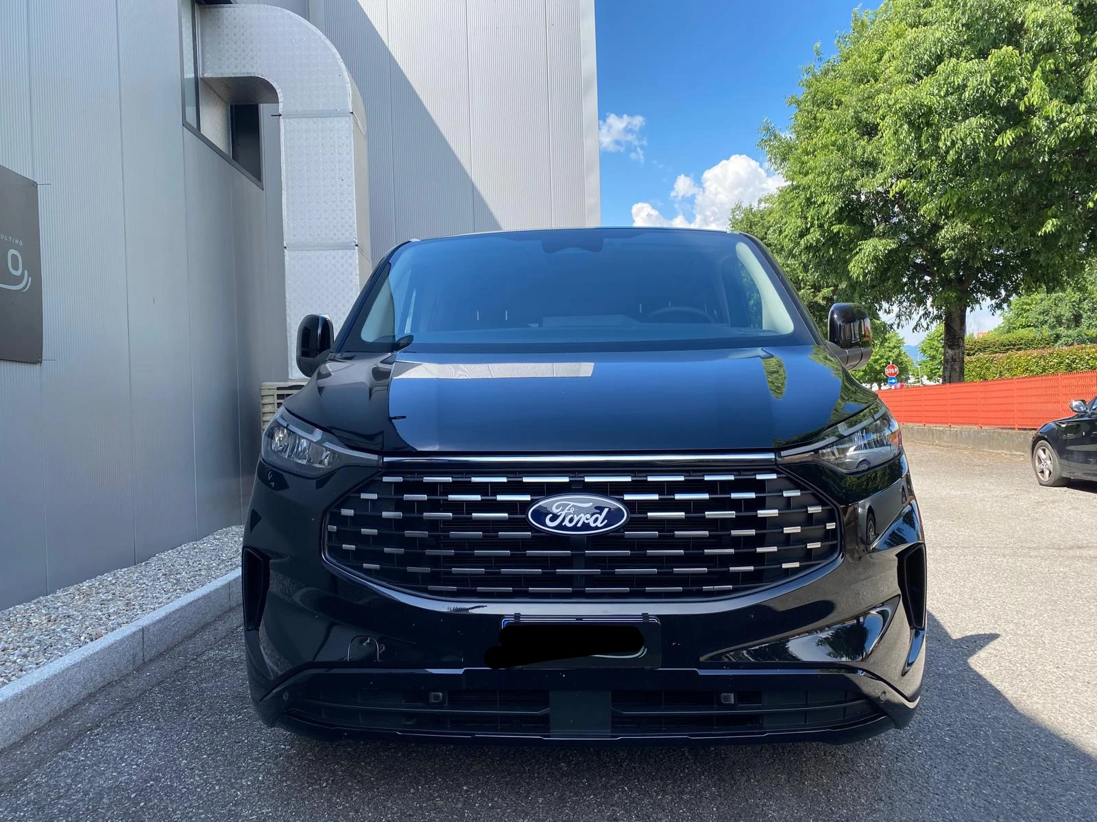 Ford Tourneo 2.0tdi AVTOMAT/LUXURY | Mobile.bg   1