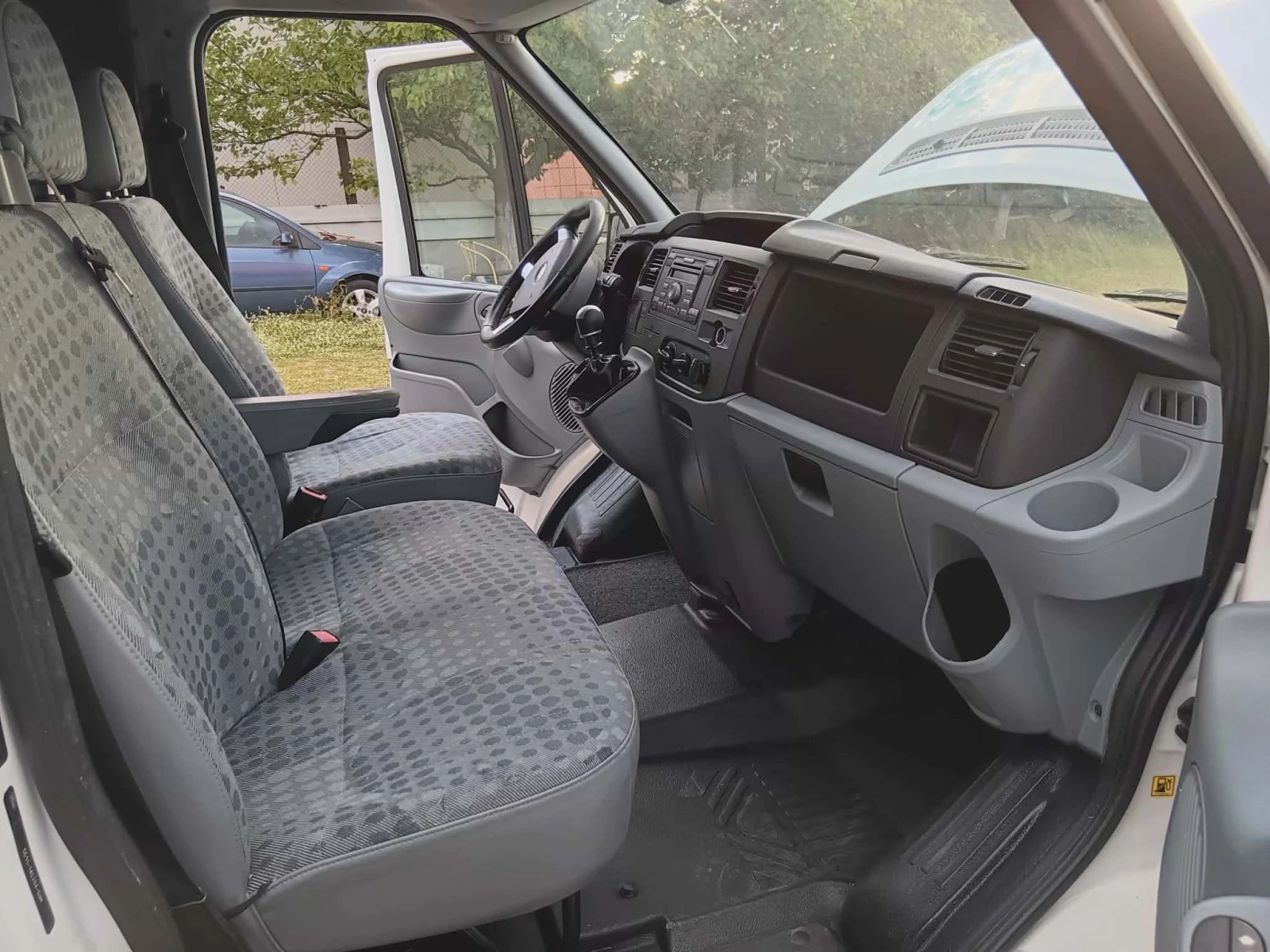 Ford Transit 2.2, снимка 16 - Бусове и автобуси - 54572641