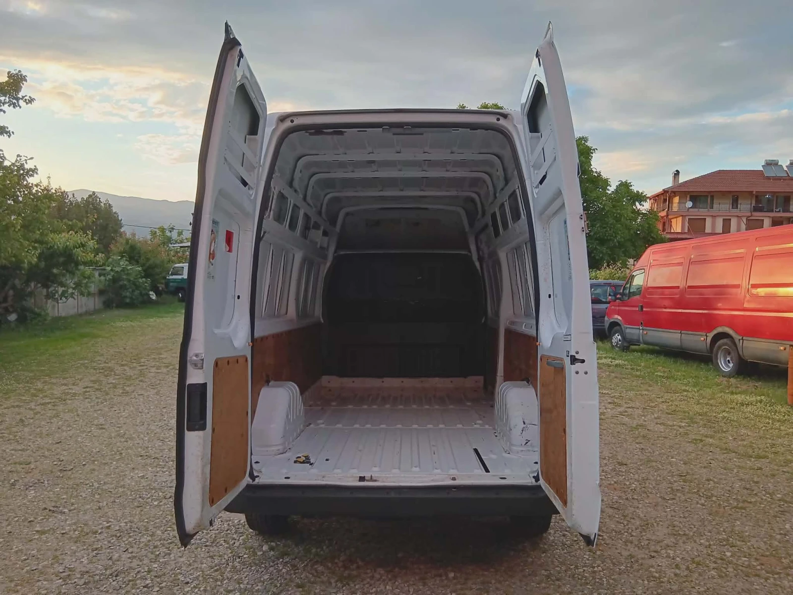 Ford Transit 2.2, снимка 9 - Бусове и автобуси - 54572641
