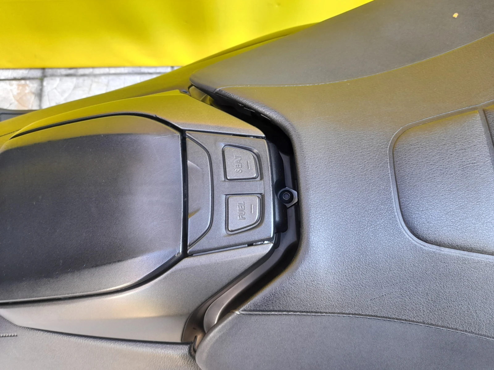 Yamaha T-max 560 ABS LIZING | Mobile.bg   13