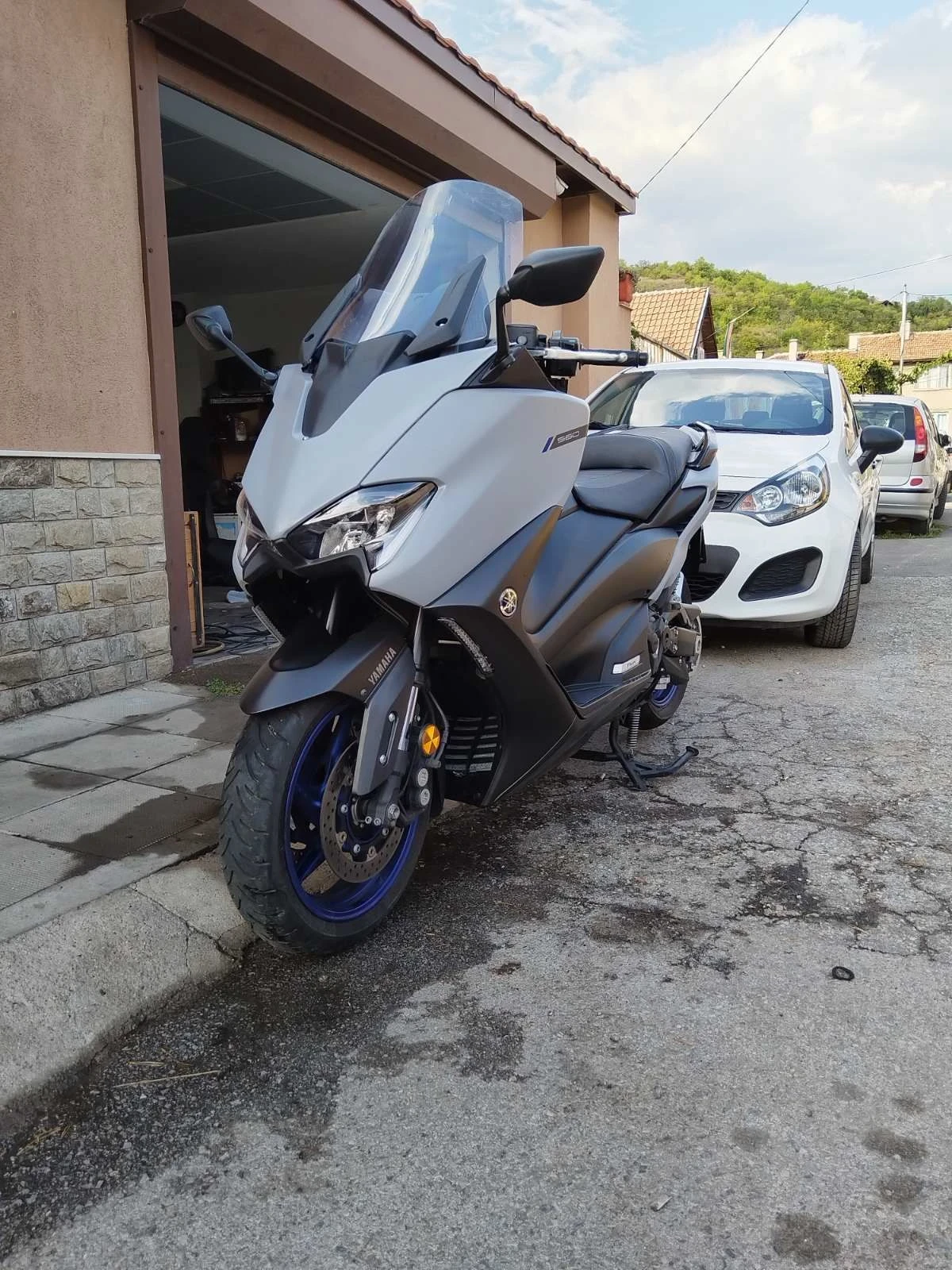 Yamaha T-max 560I