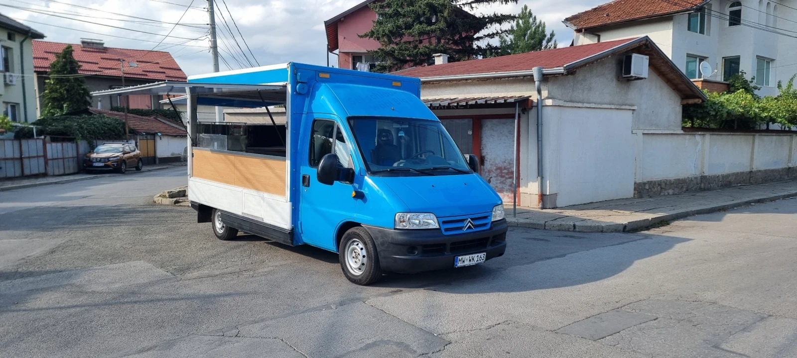 Кемпер Peugeot ДЮНЕР-БУРГЕРИ-СКАРА, снимка 1