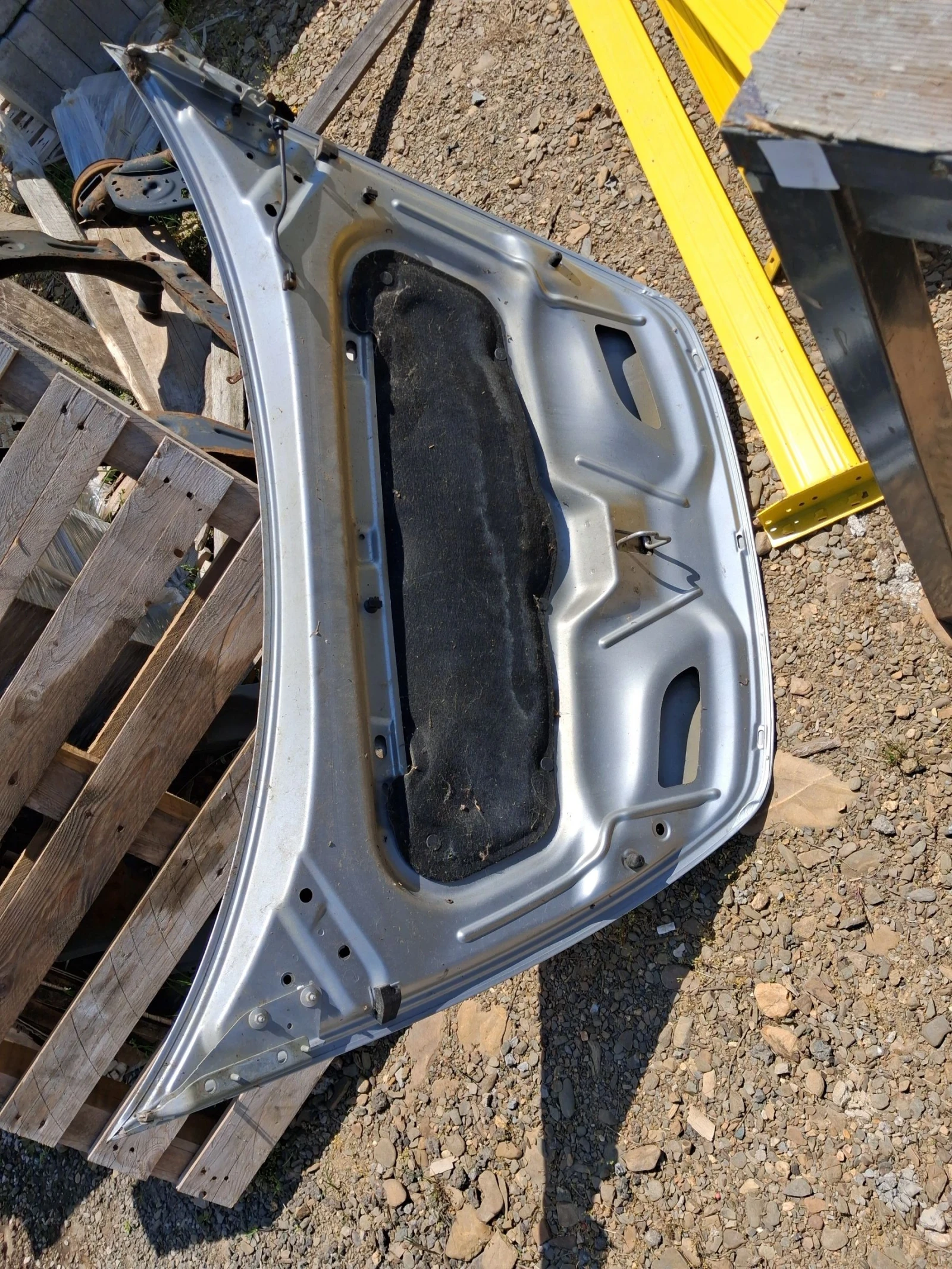 ������ ����� �� ������� �3 ��� ������� | Mobile.bg � ����������� 3