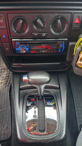 VW Passat 1.9 TDI , снимка 11