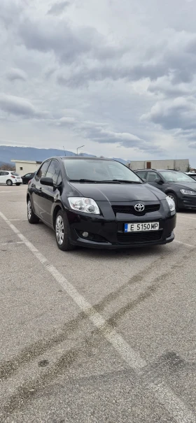 Toyota Auris 2.0 D4D, снимка 1