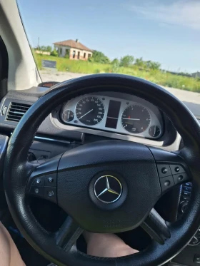Mercedes-Benz B 200 B200 перфектен обслужен , снимка 7