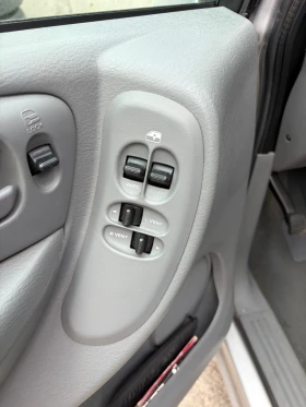 Chrysler Voyager 2.8, снимка 4