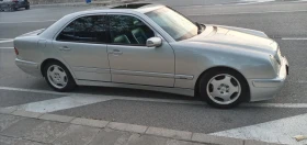 Mercedes-Benz E 320 CDI, снимка 2