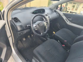 Обява за продажба на Toyota Yaris 1.3 VVTI Keyless/start-stop ~5 999 лв. - изображение 5