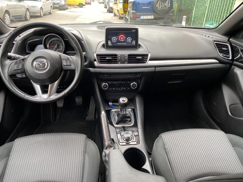 Mazda 3 Skyactive , снимка 7 - Автомобили и джипове - 47297570