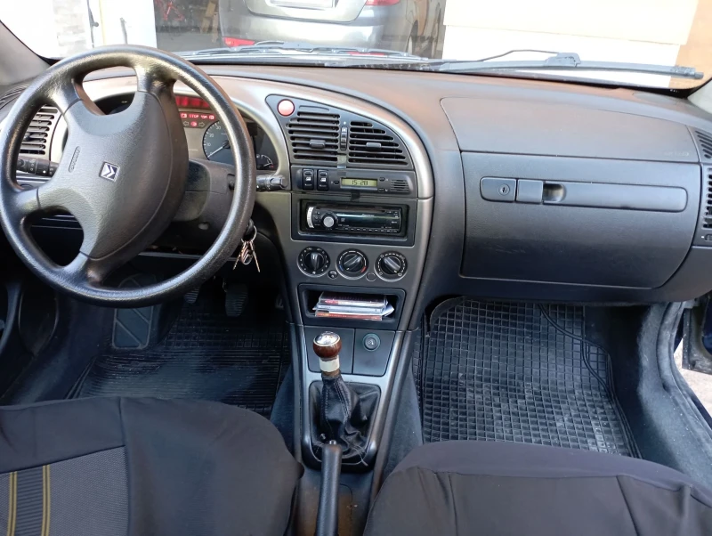 Citroen Xsara 1.4 бензин, снимка 5 - Автомобили и джипове - 47330338