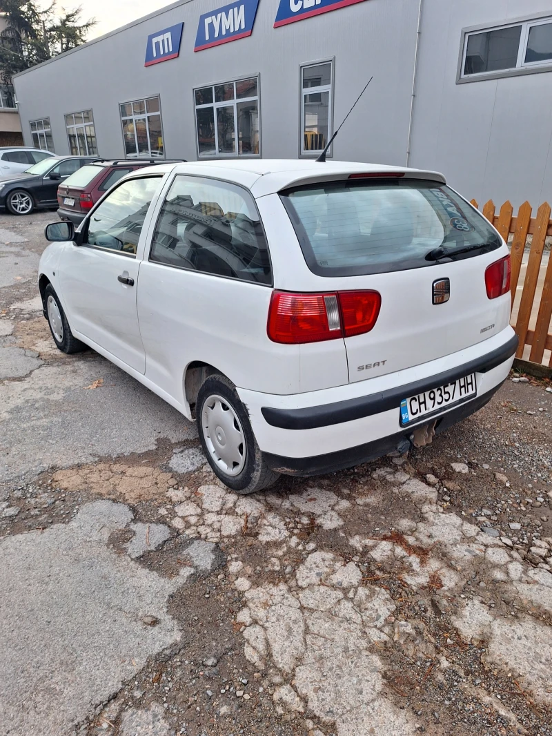 Seat Ibiza, снимка 5 - Автомобили и джипове - 48116356