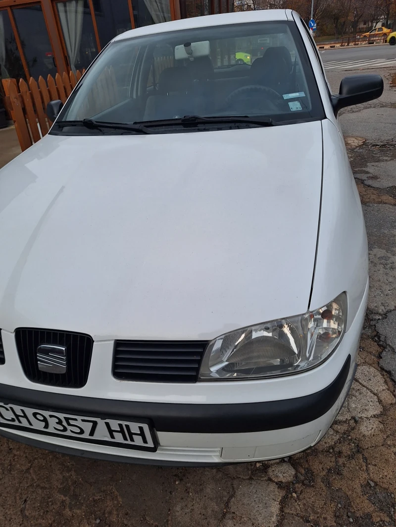 Seat Ibiza, снимка 3 - Автомобили и джипове - 48116356