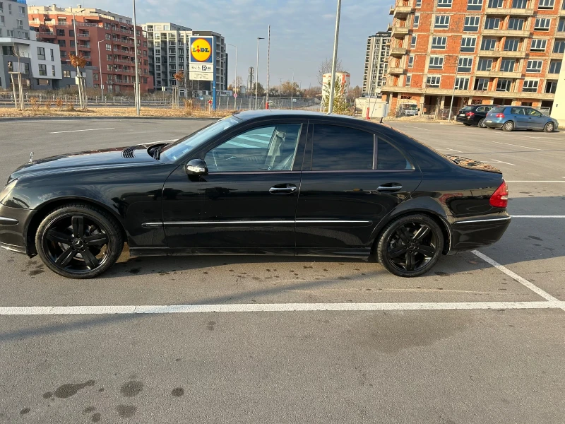 Mercedes-Benz E 320, снимка 3 - Автомобили и джипове - 48152668