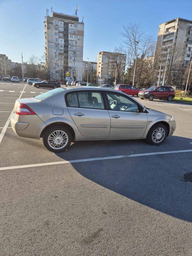 Renault Megane, снимка 3 - Автомобили и джипове - 48364960