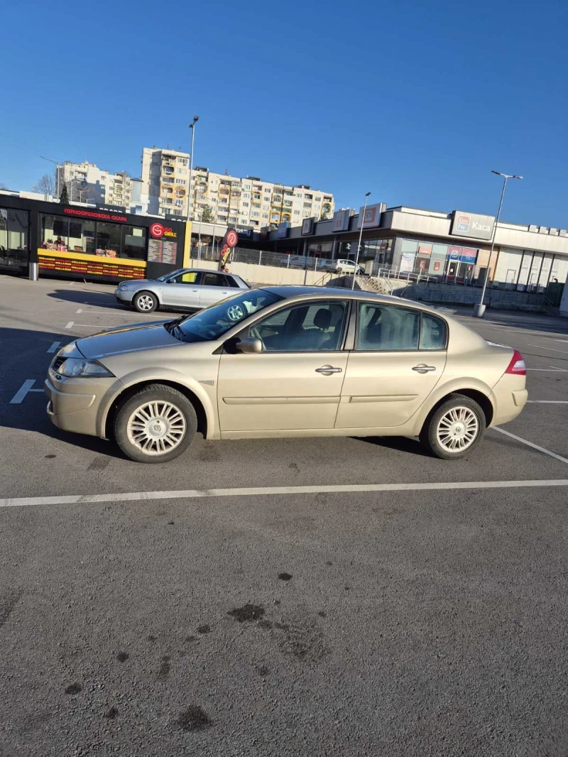 Renault Megane, снимка 8 - Автомобили и джипове - 48364960