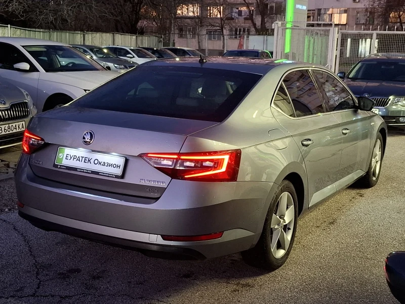 Skoda Superb L&K 2.0TDI/4х4/7DSG/N1, снимка 4 - Автомобили и джипове - 48381533