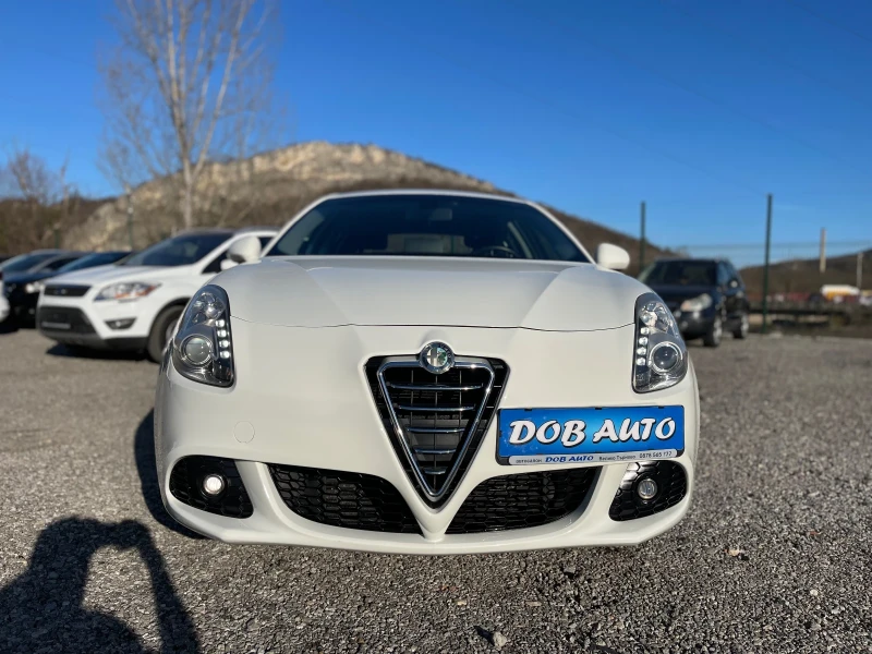 Alfa Romeo Giulietta 2.0JTDM-LED-NAVI- 6 скорости, снимка 1 - Автомобили и джипове - 48902288