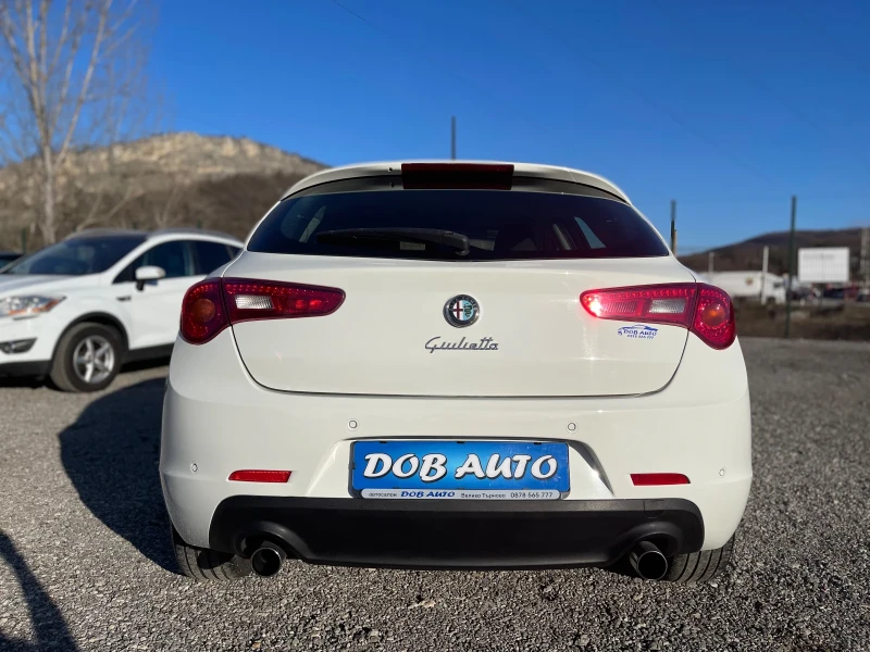 Alfa Romeo Giulietta 2.0JTDM-LED-NAVI- 6 скорости, снимка 5 - Автомобили и джипове - 48902288