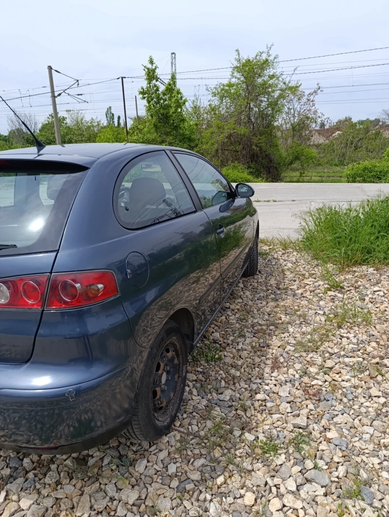 Seat Ibiza, снимка 4 - Автомобили и джипове - 52017777