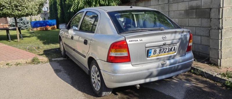 Opel Astra 1.4 бензин