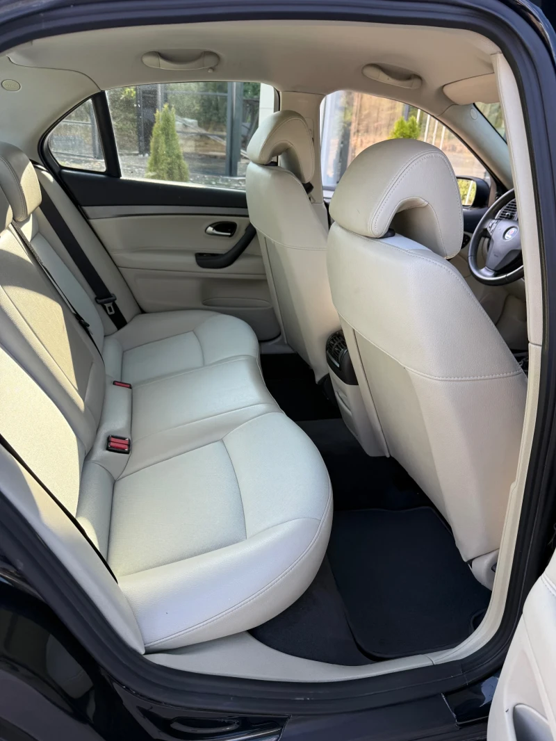 Saab 9-3 Кожа/Климатроник/МултиВолан/Навигация, снимка 10 - Автомобили и джипове - 51843226